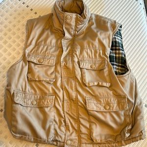 XL khaki vest